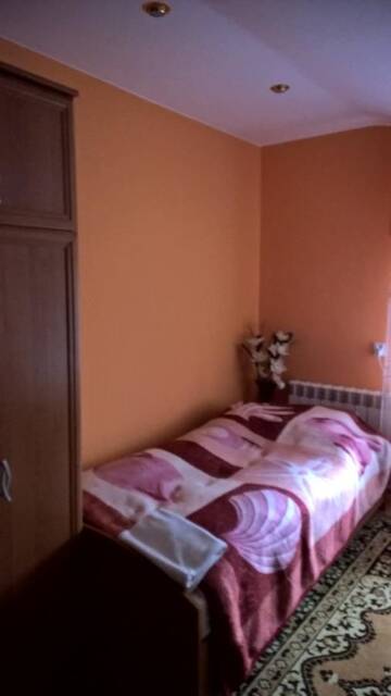 Фото номера Triple Room with Private Bathroom and Bath Проживание в семье Pokoje Gościnne Szuber г. Ивонич-Здруй 3