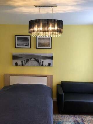 Фото Проживание в семье Leonia- Apartamenty i Pokoje Gościnne г. Ивонич-Здруй